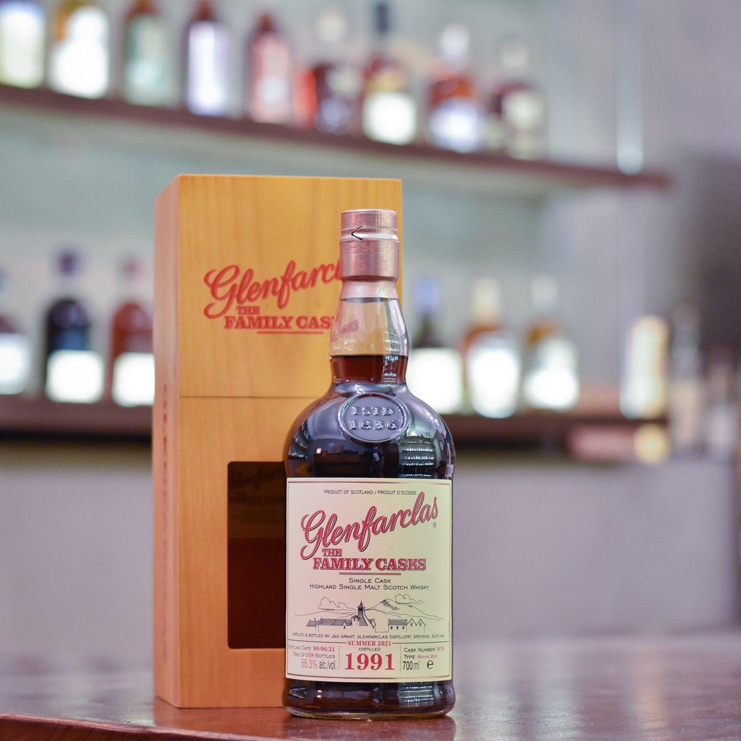 Glenfarclas 29 Year Old 1991-2021 Family Cask 5676 - The Rare Malt