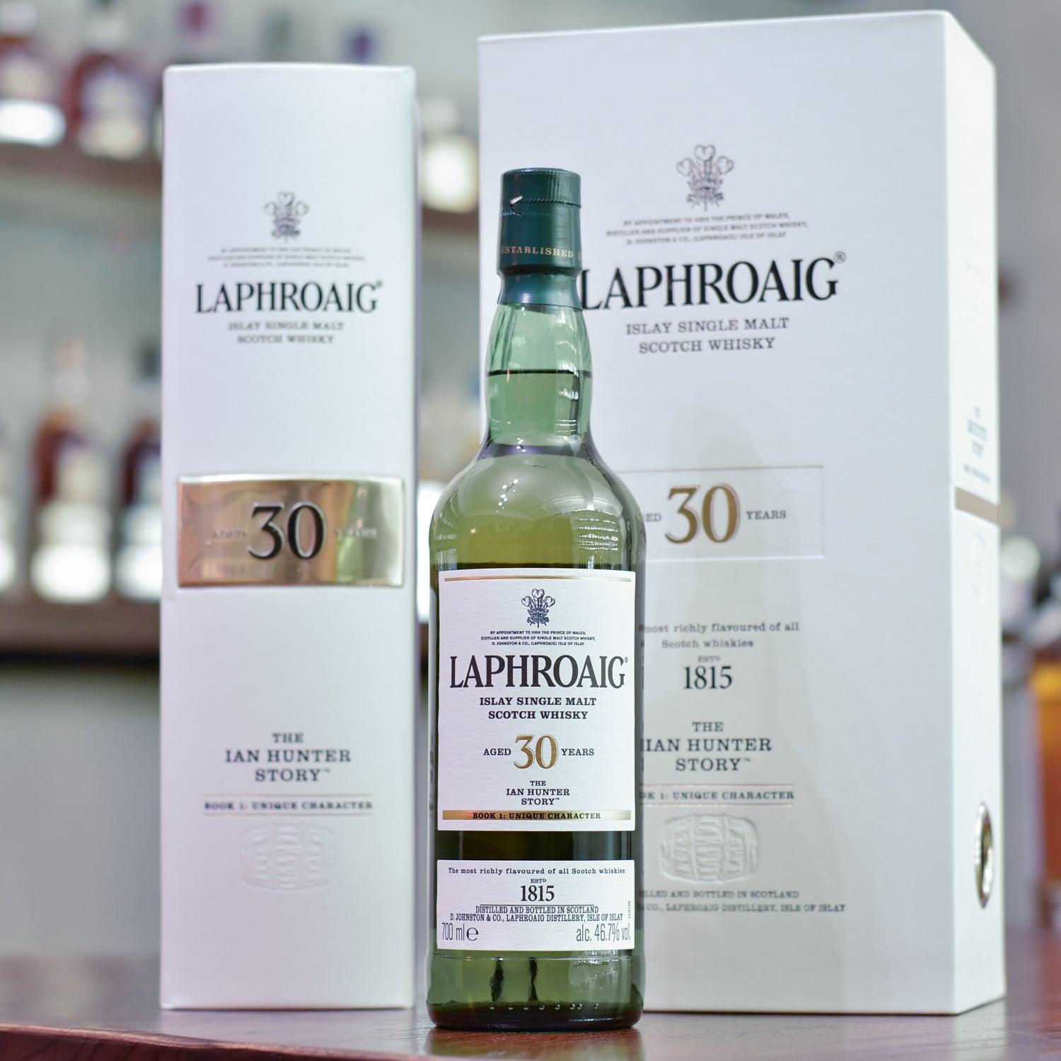 Laphroaig 30 Year Old - The Ian Hunter Story Book 1 - The Rare Malt